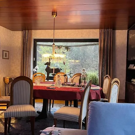 Grosszuegiges Anwesen Am Tor Zur Fraenkischen Schweiz بيت للعطل